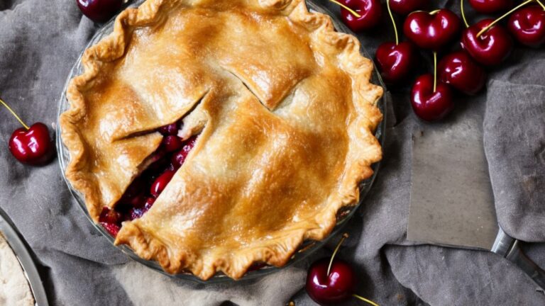 Best easy Cherry Pie Recipe